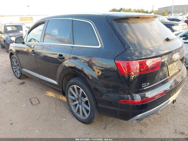2018 AUDI Q7 WA1VAAF77JD008744 Photo 2