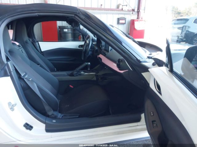 2016 MAZDA MX-5 MIATA JM1NDAC71G0102362 Photo 4