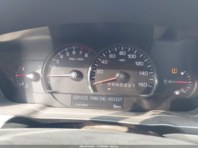 2011 CADILLAC DTS 1G6KH5E65BU137137 Photo 6