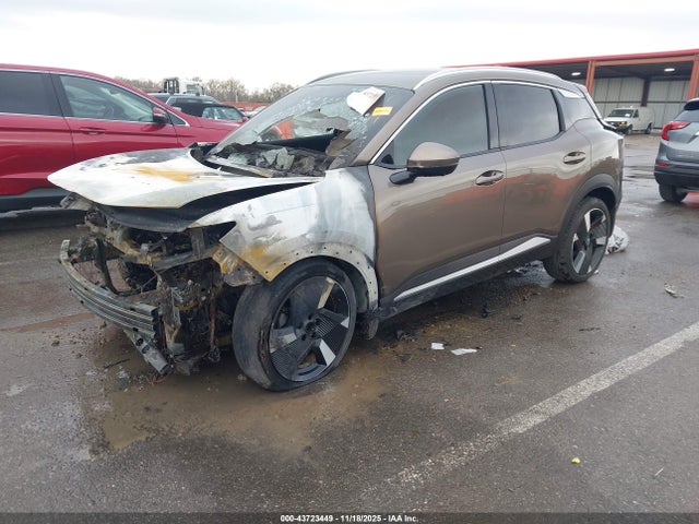 2025 Nissan Kicks Sr Intelligent Awd მანქანა იყიდება აუქციონზე, vin: 3N8AP6DD9SL370373, აუქციონის ნომერი: 43723449