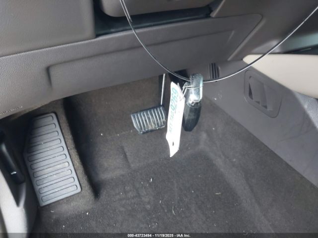 2021 LINCOLN NAUTILUS 2LMPJ6K97MBL07356 Photo 10