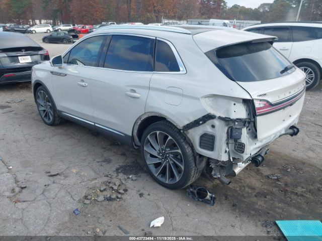 2021 LINCOLN NAUTILUS 2LMPJ6K97MBL07356 Photo 2