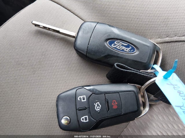 43723514 :رقم المزاد ، MAJ6S3FL1MC396182 vin ، 2021 Ford Ecosport S مزاد بيع