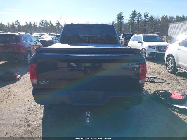 2017 Ram 1500 Express  4x4 6'4 Box მანქანა იყიდება აუქციონზე, vin: 1C6RR7FT6HS739971, აუქციონის ნომერი: 43723518