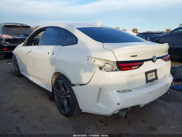 2022 BMW 228 GRAN COUPE WBA73AK06N7K38973 Photo 2