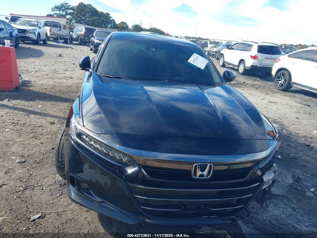 43723631 :رقم المزاد ، 1HGCV1F36NA091851 vin ، 2022 Honda Accord Sport مزاد بيع