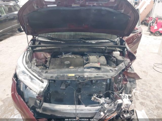 2017 TOYOTA HIGHLANDER 5TDBZRFH1HS377574 Photo 9