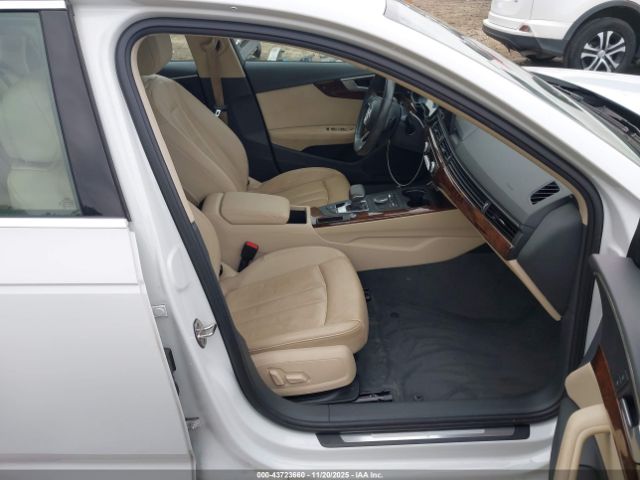 2019 AUDI A4 WAUGMAF43KA021941 Photo 4