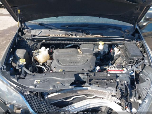 2020 CHRYSLER VOYAGER 2C4RC1DG3LR164316 Photo 9