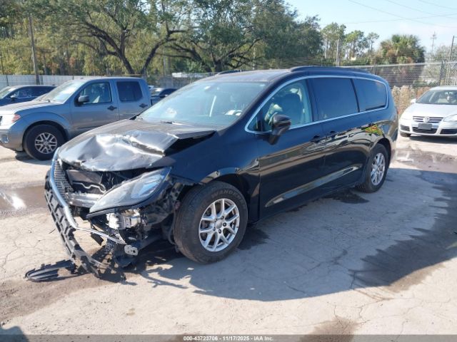 2020 CHRYSLER VOYAGER 2C4RC1DG3LR164316 Photo 1