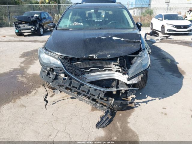2020 CHRYSLER VOYAGER 2C4RC1DG3LR164316 Photo 5