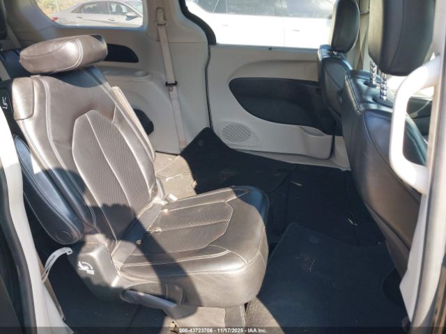 2020 CHRYSLER VOYAGER 2C4RC1DG3LR164316 Photo 7