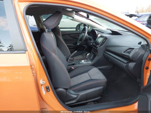 Subaru Crosstrek 2.0i Premium 2018 JF2GTABC6JH332354 Image 17