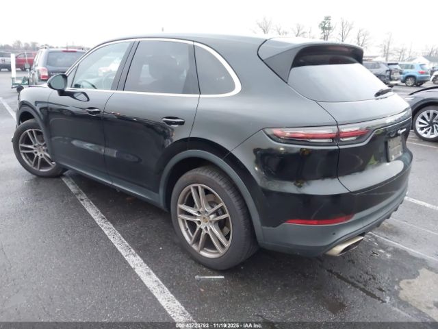 2019 PORSCHE CAYENNE WP1AA2AYXKDA18534 Photo 2