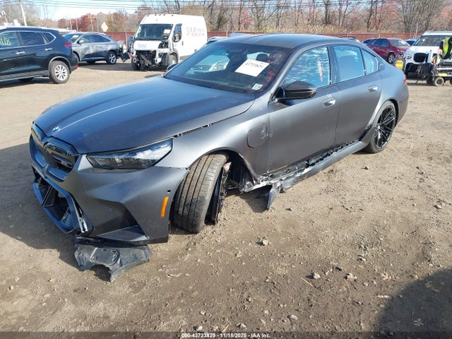 WBS83FK02SCU36580 BMW M5