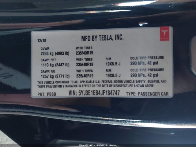 2018 TESLA MODEL 3 5YJ3E1EB4JF184747 Photo 8