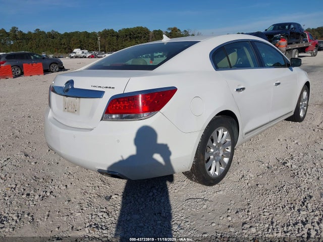 43723919 :رقم المزاد ، 1G4GC5E34DF259692 vin ، 2013 Buick Lacrosse Leather Group مزاد بيع