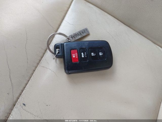 2017 TOYOTA CAMRY HYBRID 4T1BD1FK6HU227379 Photo 10