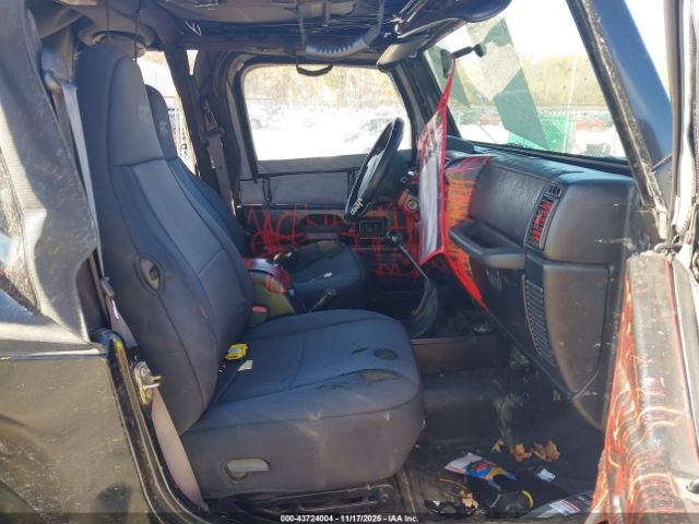 2000 JEEP WRANGLER 1J4FA49S5YP776043 Photo 4