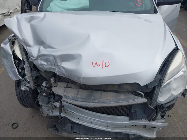 Chevrolet EQUINOX LS 2016 2GNFLEEK1G6143749 Image 10
