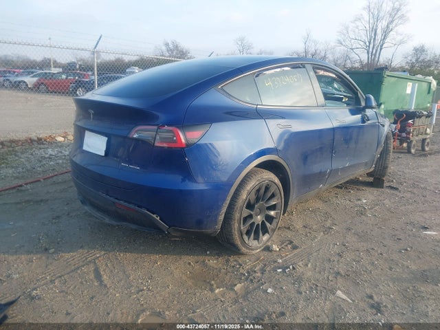 2021 TESLA MODEL Y 5YJYGDEE7MF122906 Photo 3