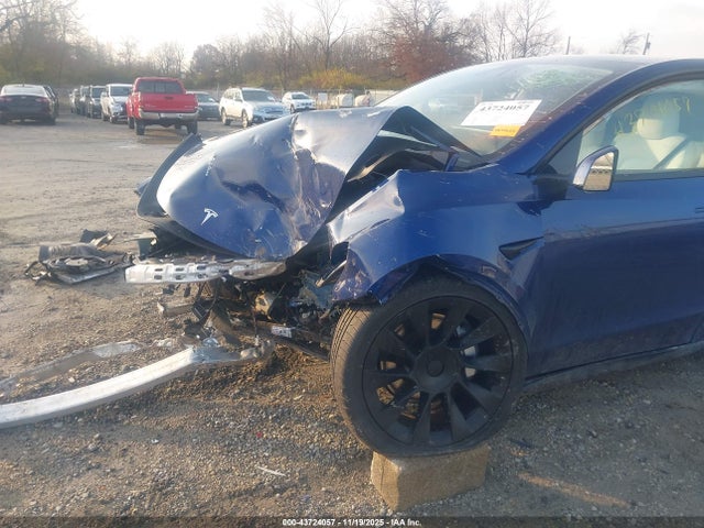 2021 TESLA MODEL Y 5YJYGDEE7MF122906 Photo 5