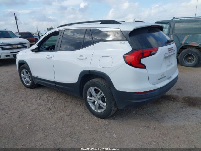 2021 GMC TERRAIN 3GKALMEVXML363104 Photo 2