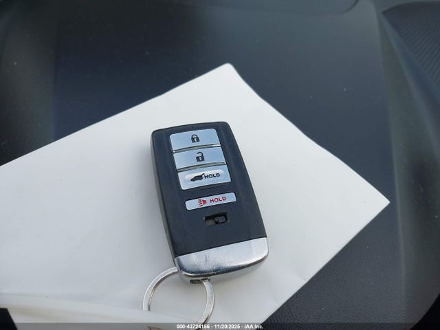 2019 ACURA RDX 5J8TC1H52KL012146 Photo 10