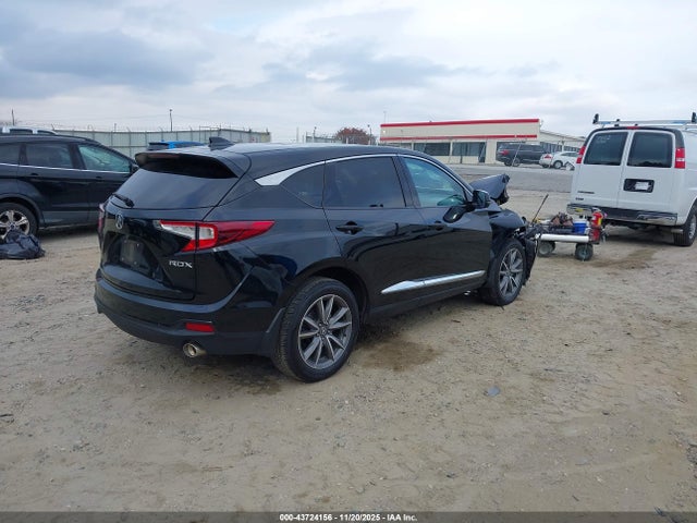 2019 ACURA RDX 5J8TC1H52KL012146 Photo 3