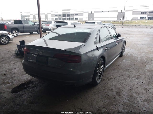 2017 AUDI A8 L WAU44AFD5HN013294 Photo 3