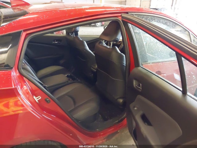 Toyota Prius Prime Advanced 2017 JTDKARFP4H3024665 Image 8
