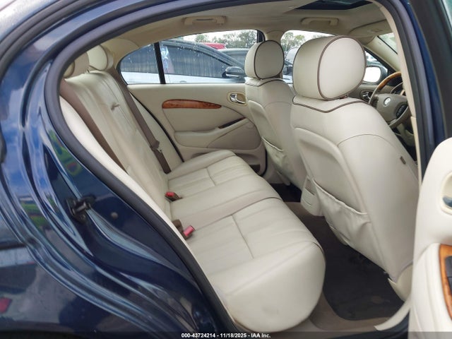 2007 Jaguar S-type 3.0 V6 მანქანა იყიდება აუქციონზე, vin: SAJWA01A97FN73857, აუქციონის ნომერი: 43724214