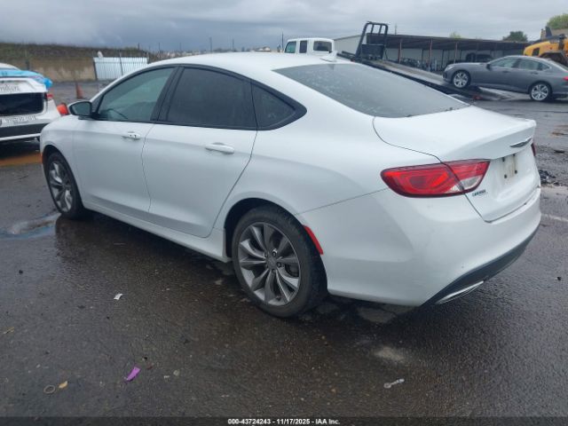 2015 CHRYSLER 200 1C3CCCBG0FN587848 Photo 2
