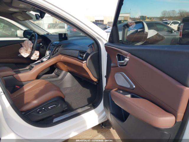 2022 ACURA RDX 5J8TC1H50NL003773 Photo 4