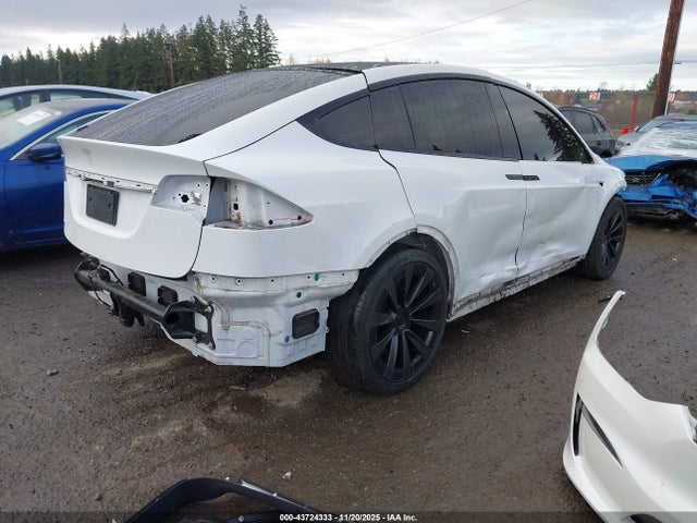 2022 TESLA MODEL X 7SAXCAE57NF344033 Photo 3