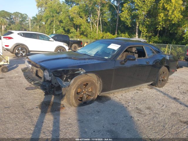 2014 DODGE CHALLENGER 2C3CDYAGXEH127096 Photo 1
