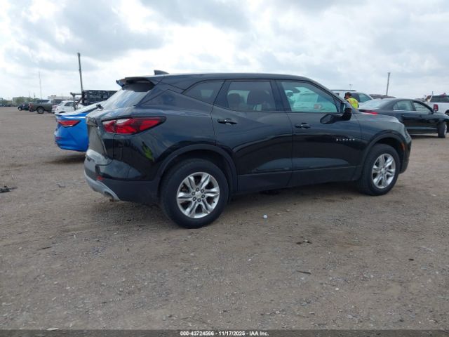 2020 CHEVROLET BLAZER 3GNKBBRA1LS572158 Photo 3