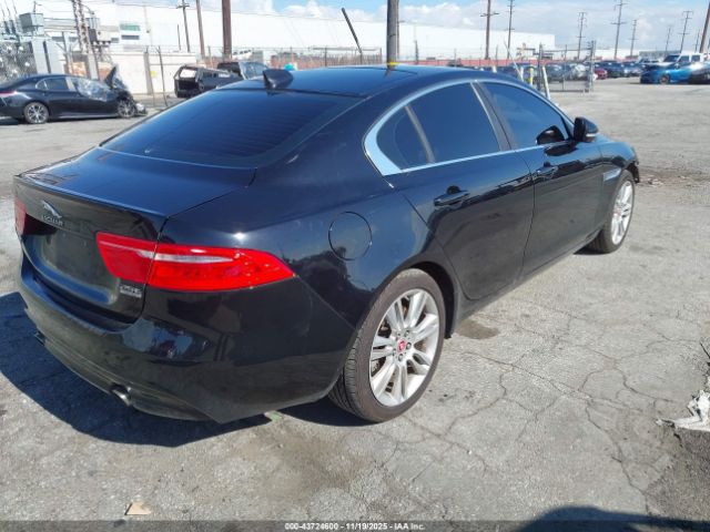 2019 JAGUAR XE SAJAS4FX9KCP52776 Photo 3