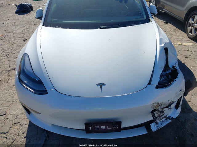 2022 TESLA MODEL 3 5YJ3E1EB1NF257837 Photo 9
