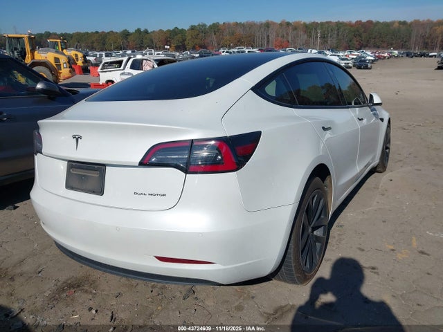 2022 TESLA MODEL 3 5YJ3E1EB1NF257837 Photo 3