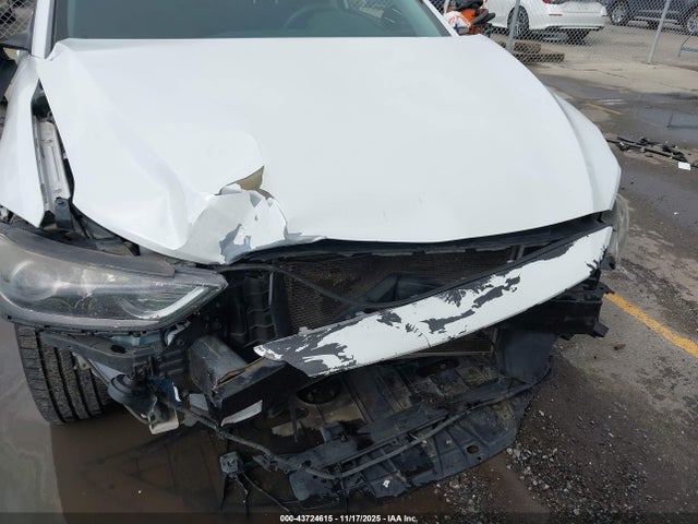 5NPD84LF6JH244421 Hyundai ELANTRA SEL