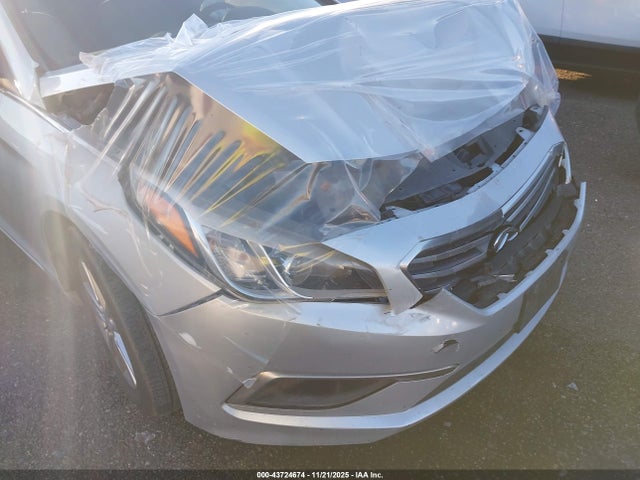5NPE24AFXHH574971 Hyundai SONATA SE