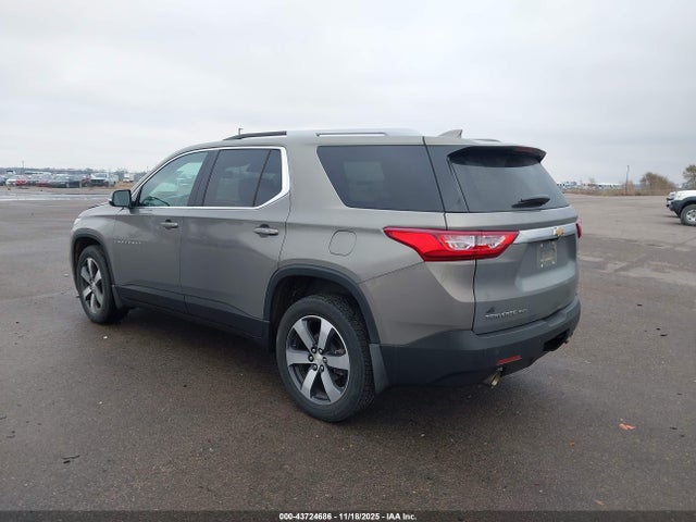1GNEVHKW8JJ275433 Chevrolet Traverse 3lt
