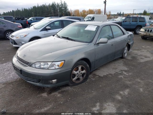 2000 LEXUS ES 300 JT8BF28G4Y5076340 Photo 1