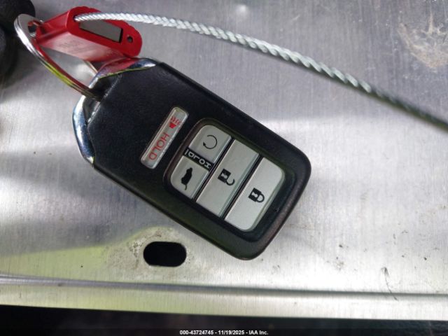 2018 HONDA CR-V 7FARW1H89JE016971 Photo 10