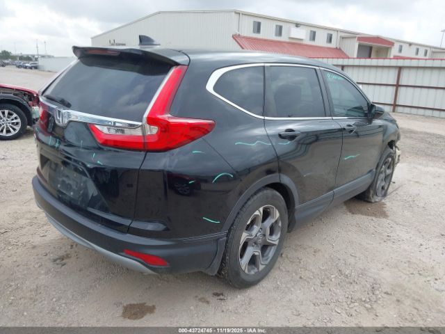 2018 HONDA CR-V 7FARW1H89JE016971 Photo 3