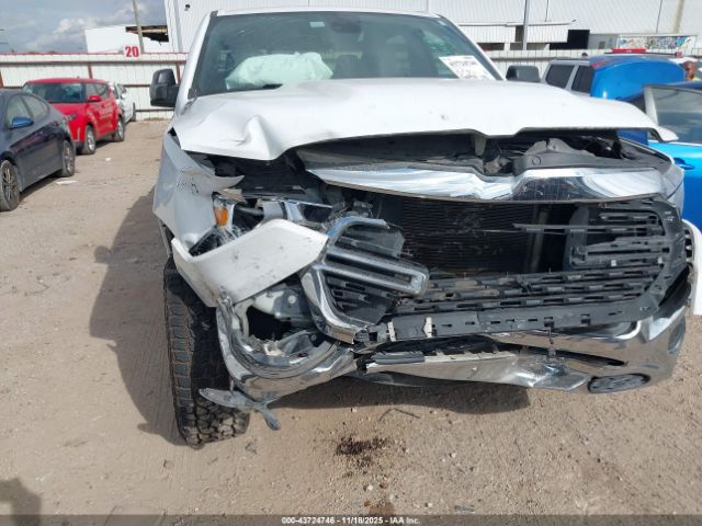2022 RAM 1500 1C6SRFFT0NN447433 Photo 5