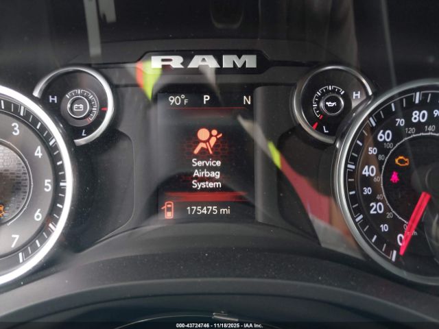 2022 RAM 1500 1C6SRFFT0NN447433 Photo 6