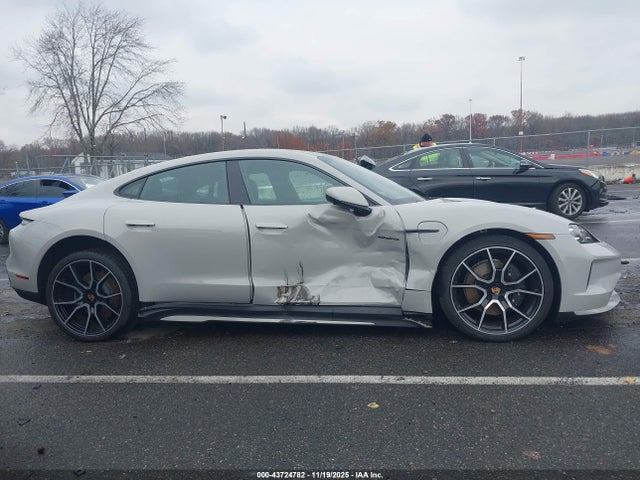 WP0AA2Y10SSA11682 Porsche Taycan 4
