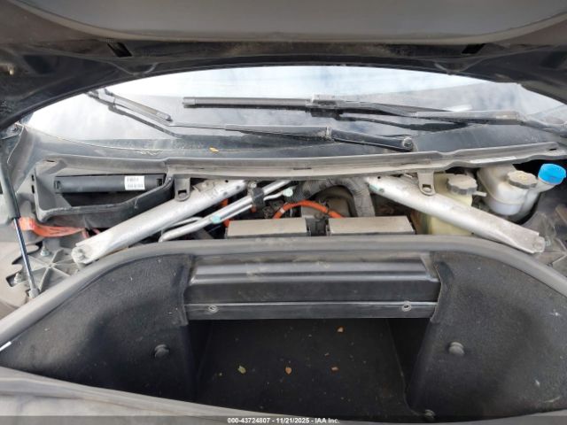 2014 TESLA MODEL S 5YJSA1S18EFP42334 Photo 9